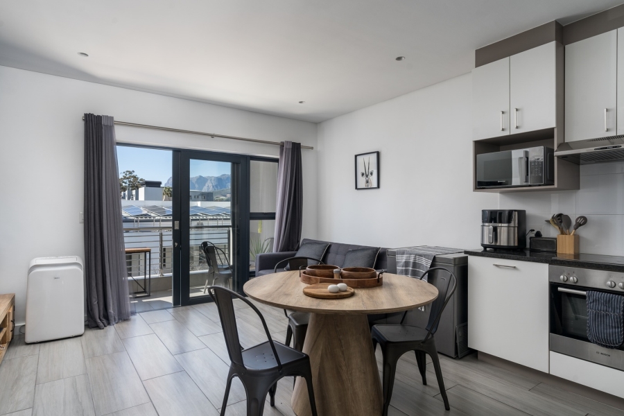 1 Bedroom Property for Sale in La Colline Western Cape